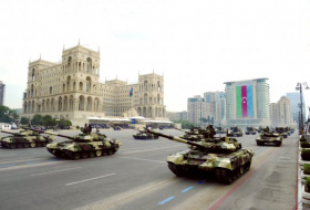 Азербайджан увеличивает расходы на оборону
