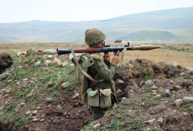 Армянский гранатометчик расстрелял сослуживца