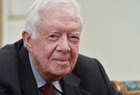 Экс-президент США Джимми Картер заявил, что Белый дом не пускает его в КНДР