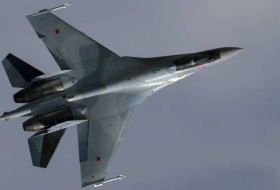 Авиаполку ЗВО в России передано звено новейших истребителей Су-35