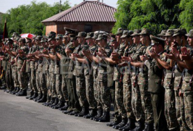 Армянских добровольцев подчинят военному командованию