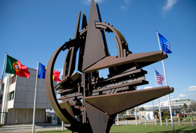 НАТО увеличит число командных центров в Европе