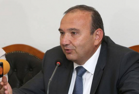 Министр образования Армении нашел лазейки в законе об отмене отсрочки от армии
