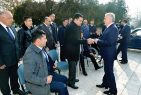 Васиф Талыбов вручил ветеранам Карабахской войны ключи от автомобилей (ФОТО)