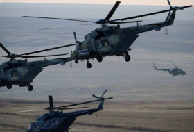 Кыргызские летчики провели учебные полеты на российской авиабазе Кант