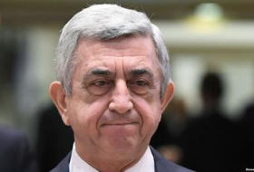 МИД Азербайджана: Страдающему от амнезии руководству Армении хотим напомнить заявление Саргсяна Томасу Де Ваалу