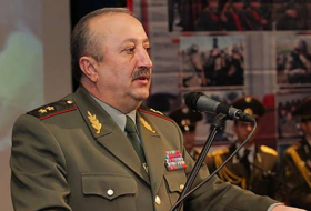 В Армении командир армейского корпуса потерял уважение подчиненных