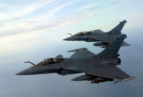 Французские военные отвергли причастность к удару по военному аэродрому в Сирии