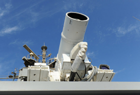 Американский флот оснастят лазерным оружием