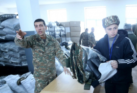 Армяне Франции отправят в Карабах зимнее обмундирование для солдат