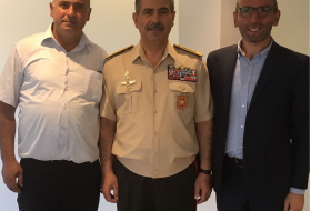Министр Обороны АР встретился с семьей Нацгероя Азербайджана