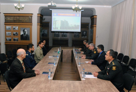 В Военной Академии ВС Азербайджана прошла встреча с пакистанской делегацией (ФОТО)
