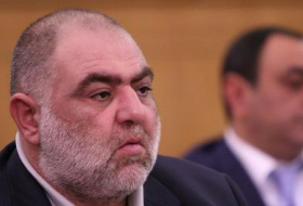 Армянские генерал и депутат не поделили алкогольный бизнес в Эчмиадзине