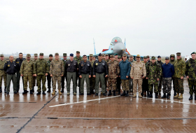 Военные атташе зарубежных стран посетили базу ВBC Азербайджана