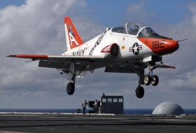 Учебный самолет ВМС США разбился во время тренировочного полета (ОБНОВЛЕНО)