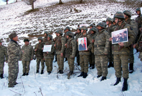 На вершине Муровдага военные почтили память Общенационального лидера (ФОТО)