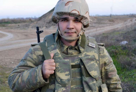 Азербайджанский офицер: Наша семейная традиция - Родину защищать!