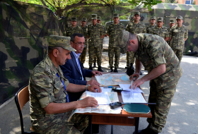 В Азербайджанской Армии проводится соревнование за звание лучшего топографа (ФОТО)