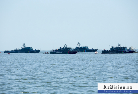 Азербайджанские военные корабли к параду готовы (ФОТО)