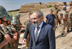 Пашинян приказал армянской армии быть готовой к войне с Азербайджаном 