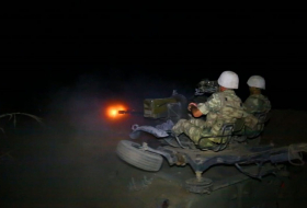 В ходе учений Азербайджанской Армии выполнены боевые стрельбы в ночное время (ФОТО/ВИДЕО)