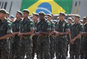Бразильских военных отправили на границу с Венесуэлой