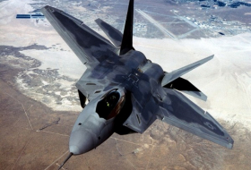 Почему США не хотят возобновлять производство F-22