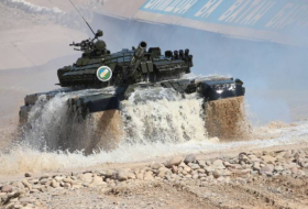 В Узбекистане впервые построили полигон для «танкового биатлона»