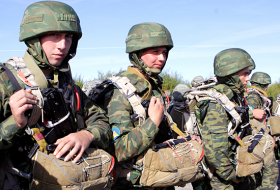 Российские десантники прибыли на учения в Египет