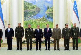Президент Узбекистана принял министров обороны стран СНГ