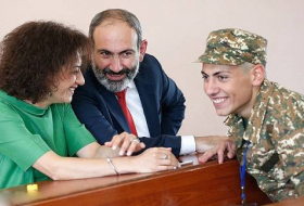 Если Ашот Пашинян попадет в плен, его родители тоже откажутся от обмена?