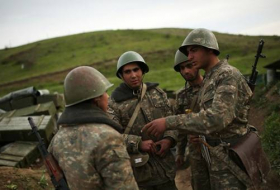 Цена «маневров» официального Еревана - смерть и бегство солдат