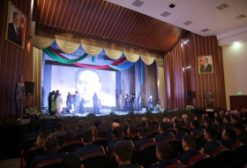 В Учебном и образовательном центре ВС отметили 100-летний юбилей Мехти Гусейнзаде (ФОТО, ВИДЕО)