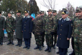 В Нахчыване солдат порадовали новогодними подарками (ФОТО)