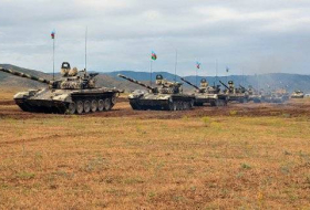 Первому танковому батальону Азербайджанской Армии – 27 лет! (ФОТО)