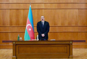 Ильхам Алиев встретился с семьями шехидов - ОБНОВЛЕНО (ФОТО)