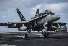 ВМС США заявили о списании последних палубных истребителей F/A-18C Hornet