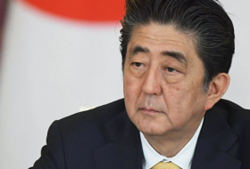 Абэ: Япония будет стараться ослабить бремя Окинавы, где находятся военные базы США