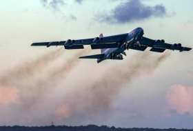 Стратегический бомбардировщик B-52 получит новую крылатую ядерную ракету