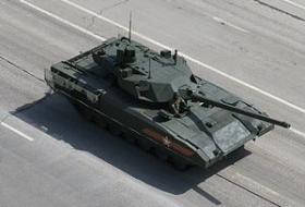 Танк Т-14 «Армата» получил новое противоскользящее покрытие