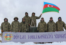 Сотрудники СГБ и ГПС поднялись на «Вершину Гейдара Алиева»