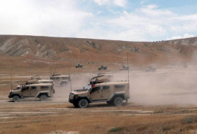 Подразделения Азербайджанской Армии проводят учения на общевойсковом полигоне (ФОТО/ВИДЕО)
