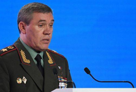 Герасимов и Уолтерс обсудили в Баку меры по предотвращению инцидентов на линии соприкосновения РФ-НАТО