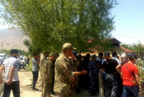 На границе Таджикистана и Кыргызстана возобновили стрельбу и ранили пограничника