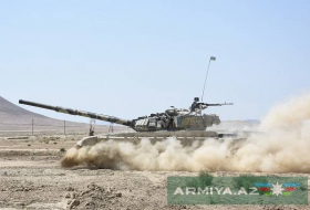 Азербайджанские танкисты: Вперед, к победе! - ФОТО/ВИДЕОРЕПОРТАЖ