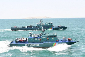 Госпогранслужба Азербайджана провела учения на море-ВИДЕО