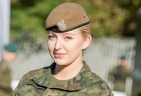 Польский полковник отдал приказ о нормах женского макияжа в разведполку