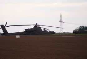 Американский ударный вертолет снес опору линии электропередачи в Германии