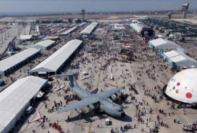 На фестивале в Турции представлены новинки авиации и космических технологий