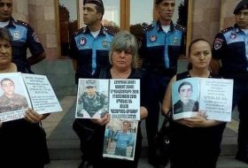 Анна Акопян отказывается встречаться с матерями убитых армянских солдат